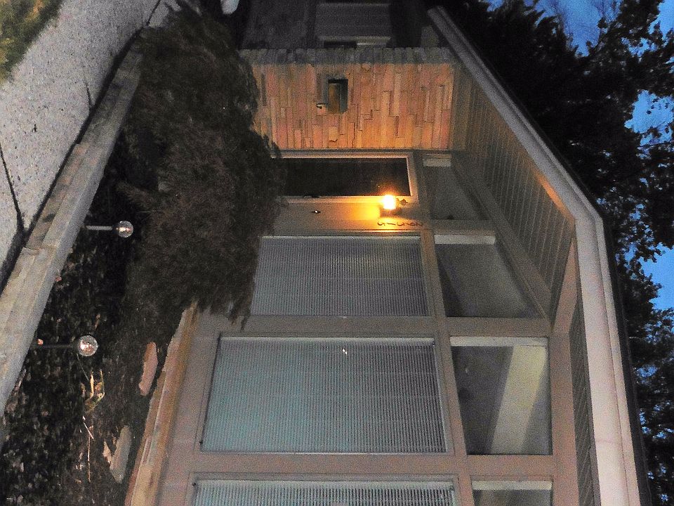1st image of 29315 Southgate Dr