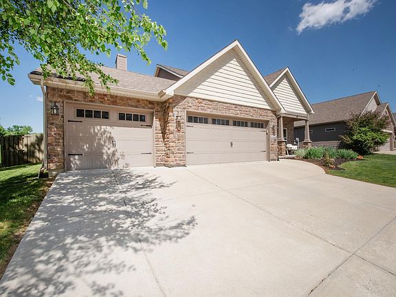 4th image of 6234 Munsee Dr