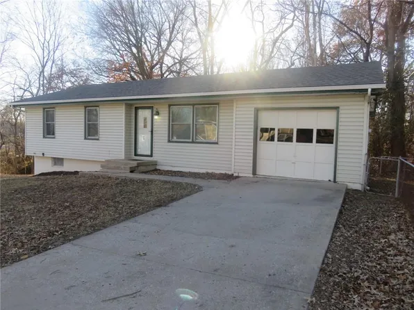 114 N Emerson St, Kansas City, MO 64119