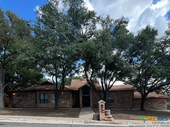 9202 Warriors Creek Dr, San Antonio, TX 78230
