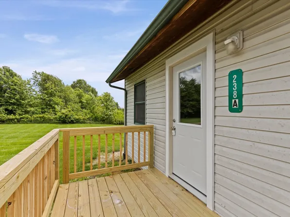 238 Maple St #A, New Bloomfield, MO 65063
