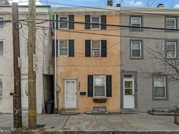 4454 Silverwood St, Philadelphia, PA 19127