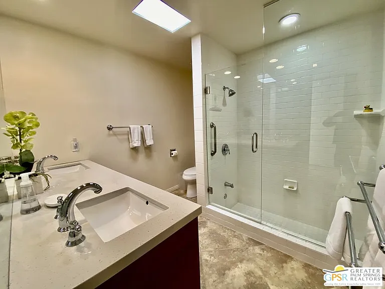 272 Desert Lakes Dr — Photo 19