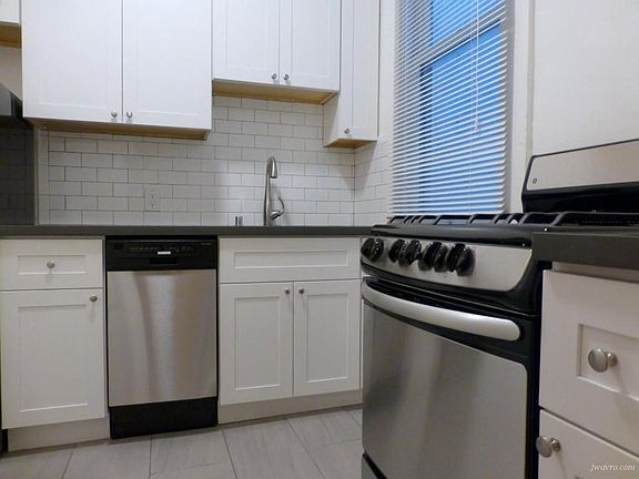 2nd image of 1240 California St APT 3