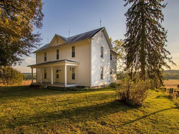 1905 Sugar Grove Rd SE, Lancaster, OH 43130