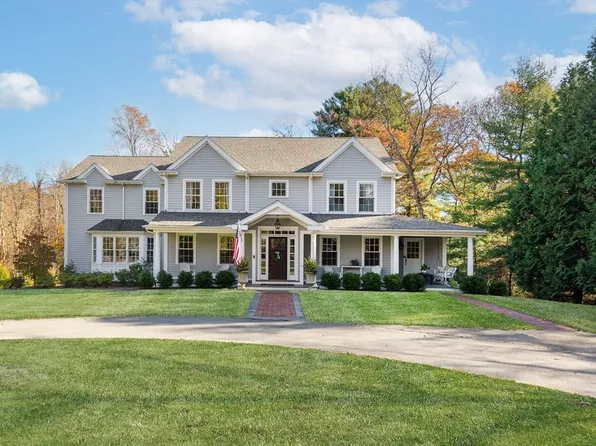111 East St, Hingham, MA 02043