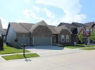 2317 Chemin Ave, Saint Charles, MO 63301