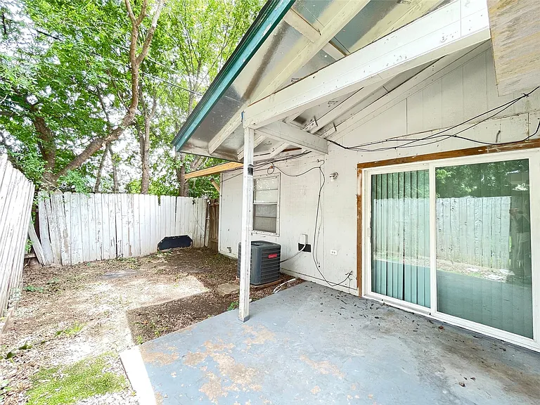 904 N Meadows Dr — Photo 17