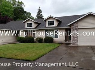 3306 Arrowhead St, Eugene, OR 97404