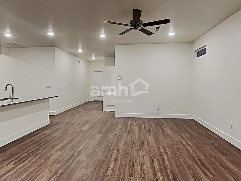 1893 N Montgomery Way — Photo 4
