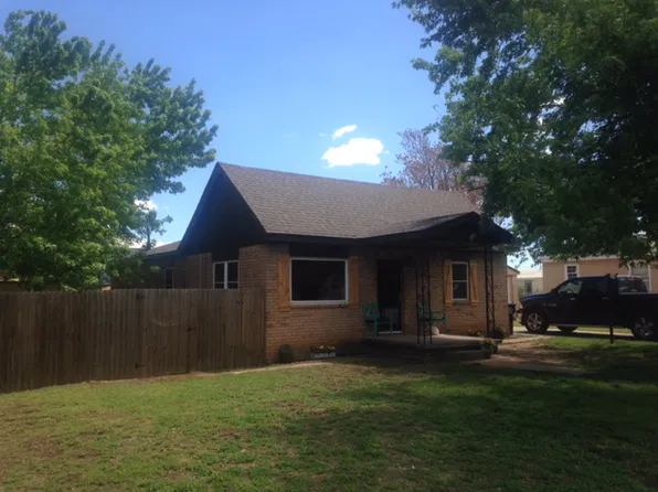 217 N Marion Ave, Hinton, OK 73047