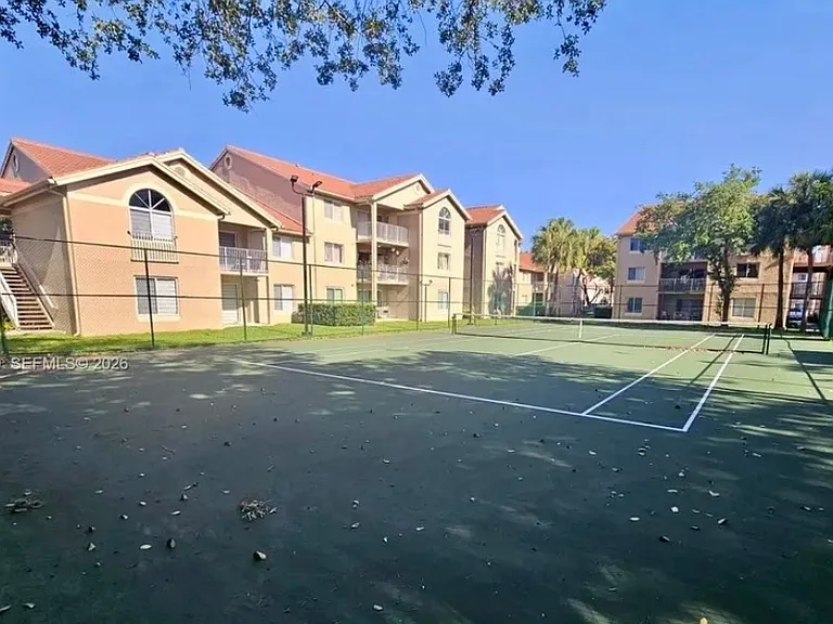 15771 SW 106th Ter #302 — Photo 3