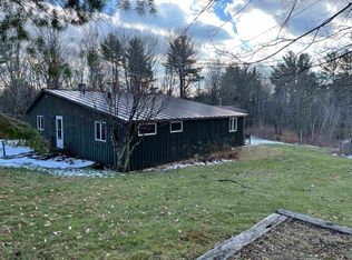 127 Ridge Rd, Townshend, VT 05353