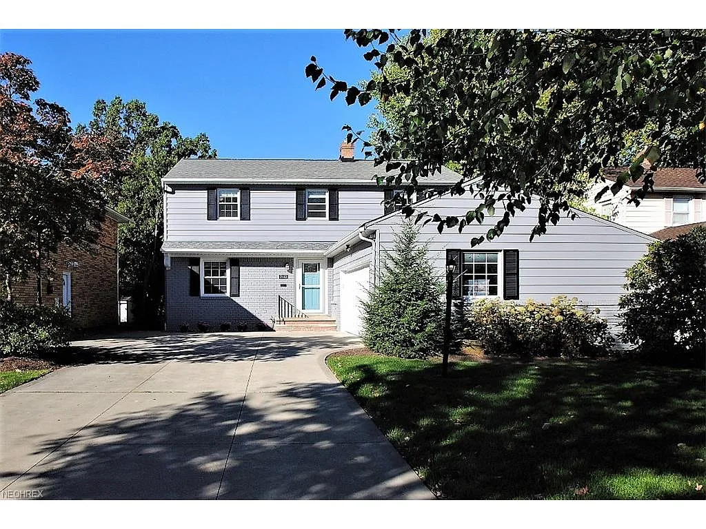 2132 Cedarview Dr photo 1