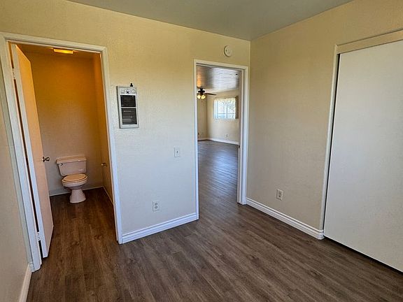 5th image of 4967 Auburn Dr APT 10