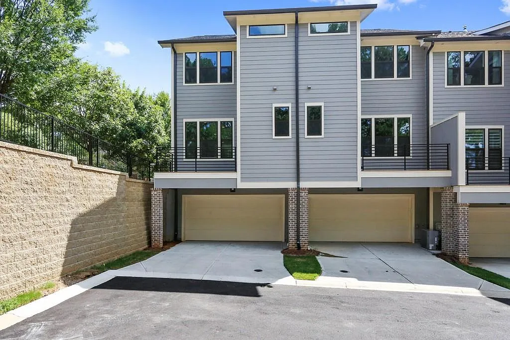 Building Photo - 3553 Blair Cir