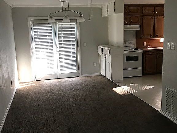2nd image of 2136 NW Smith Ave