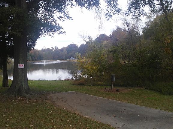 2nd image of 177 Redwood Ln
