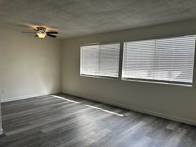 1 bed, 800 sqft, $1,900 — Photo 4