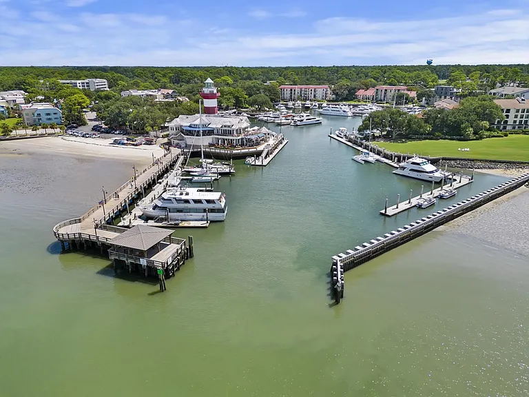 Aerial View of Harbor Town. 10 minute walk or 2 minute car ride.