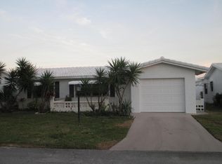 1722 SW 19th Dr, Boynton Beach, FL 33426