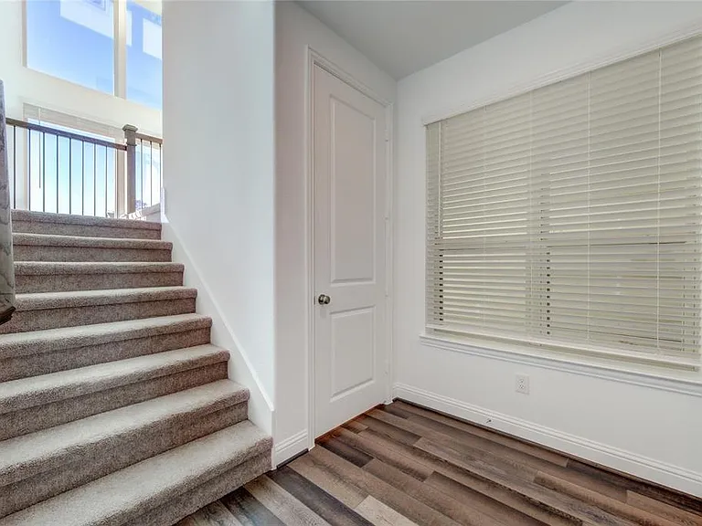1415 Adell Rose Ln — Photo 15