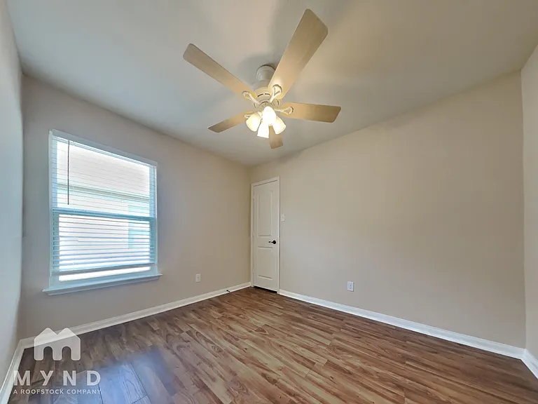 1680 Amy Dr — Photo 13