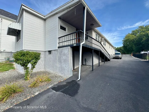 836 E Lackawanna Ave, Olyphant, PA 18447