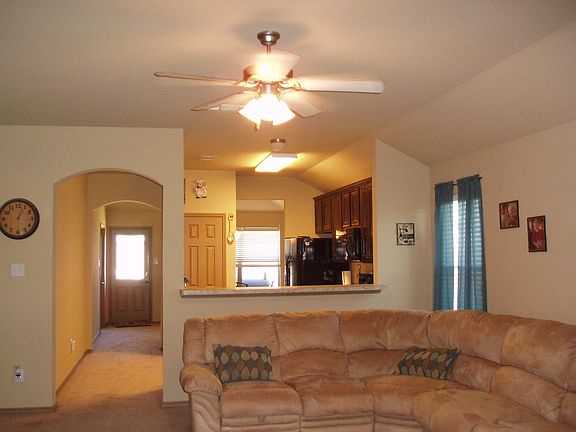 2nd image of 306 Candlewood Cir