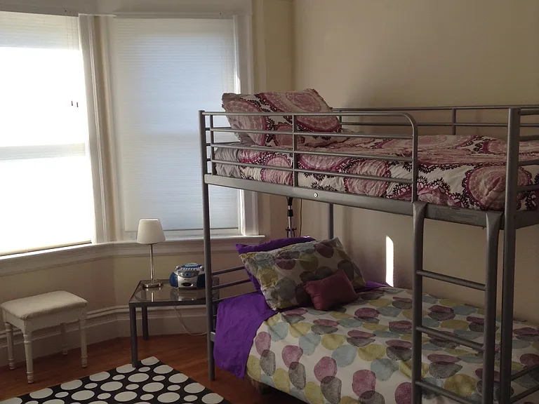1123 Kansas St — Photo 4