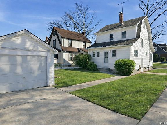 2nd image of 25 Mayfair Avenue