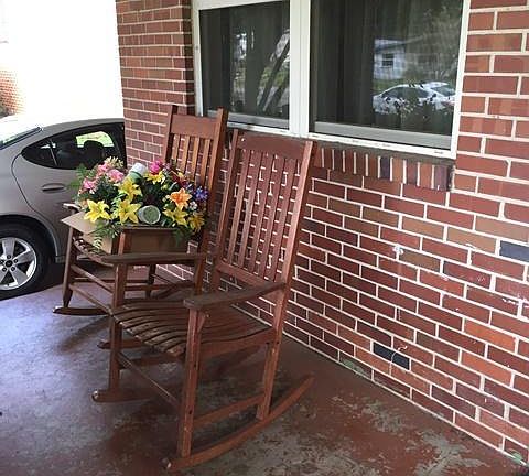 2nd image of 1209 W SKYE Drive