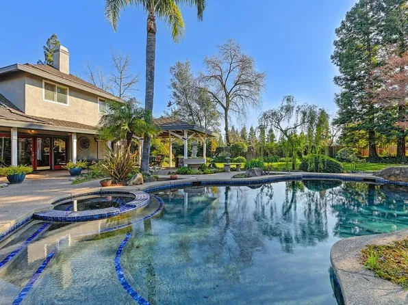1340 Ridgedale Ct, Roseville, CA 95661