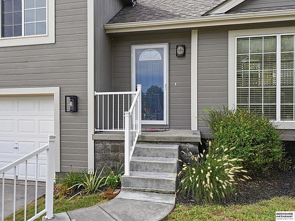 2nd image of 20903 Birch St