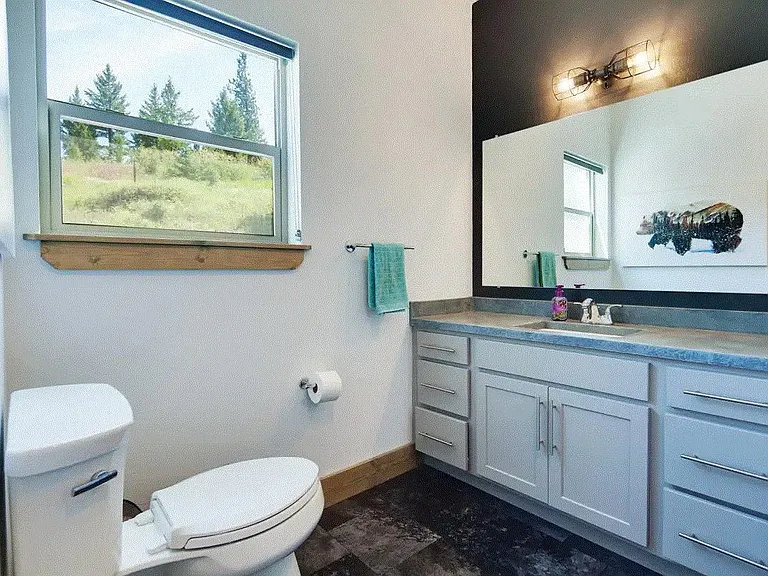 202 Nelson Dr — Photo 11