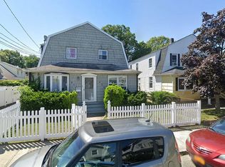 453 Court Ave, Cedarhurst, NY 11516
