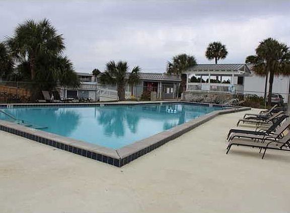 3rd image of 4000 Gulf Terrace Dr Unit 268