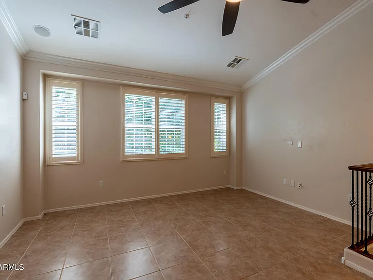 2670 S Voyager Dr #112 — Photo 8