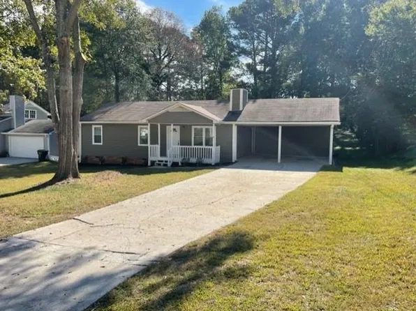 1840 Rose Garden Ln, Loganville, GA 30052