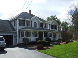 661 Whitney St, Gardner, MA 01440