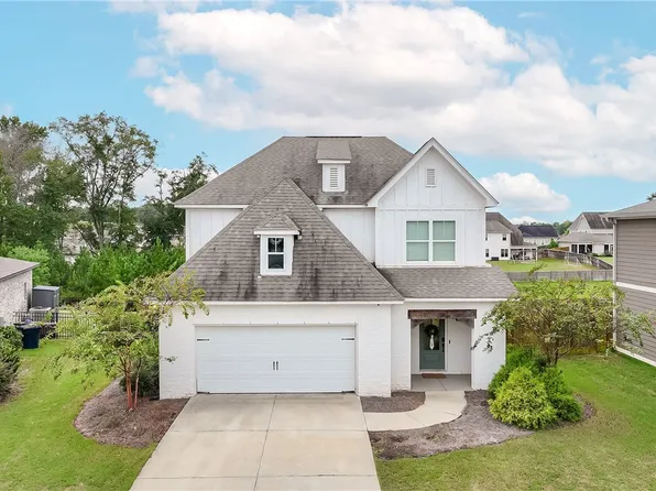 159 Northern Flicker Dr, Auburn, AL 36832