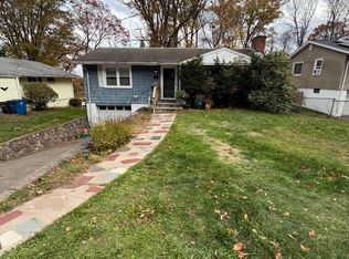 67 Long Hill Ter, New Haven, CT 06515