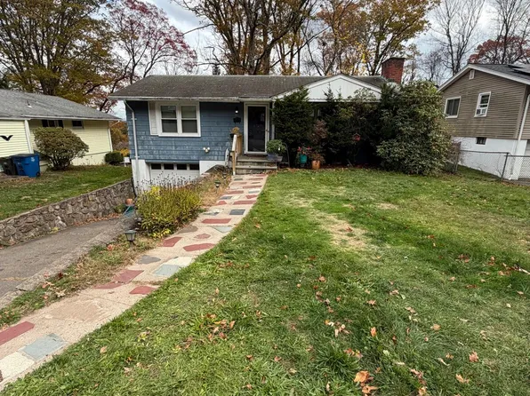 67 Long Hill Ter, New Haven, CT 06515