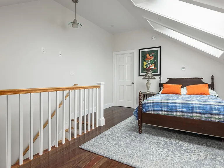 176 Beacon St #2 — Photo 16