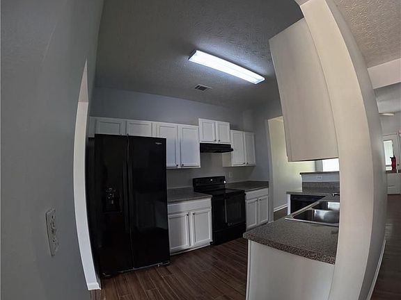 3rd image of 6412 Ellenwood Dr