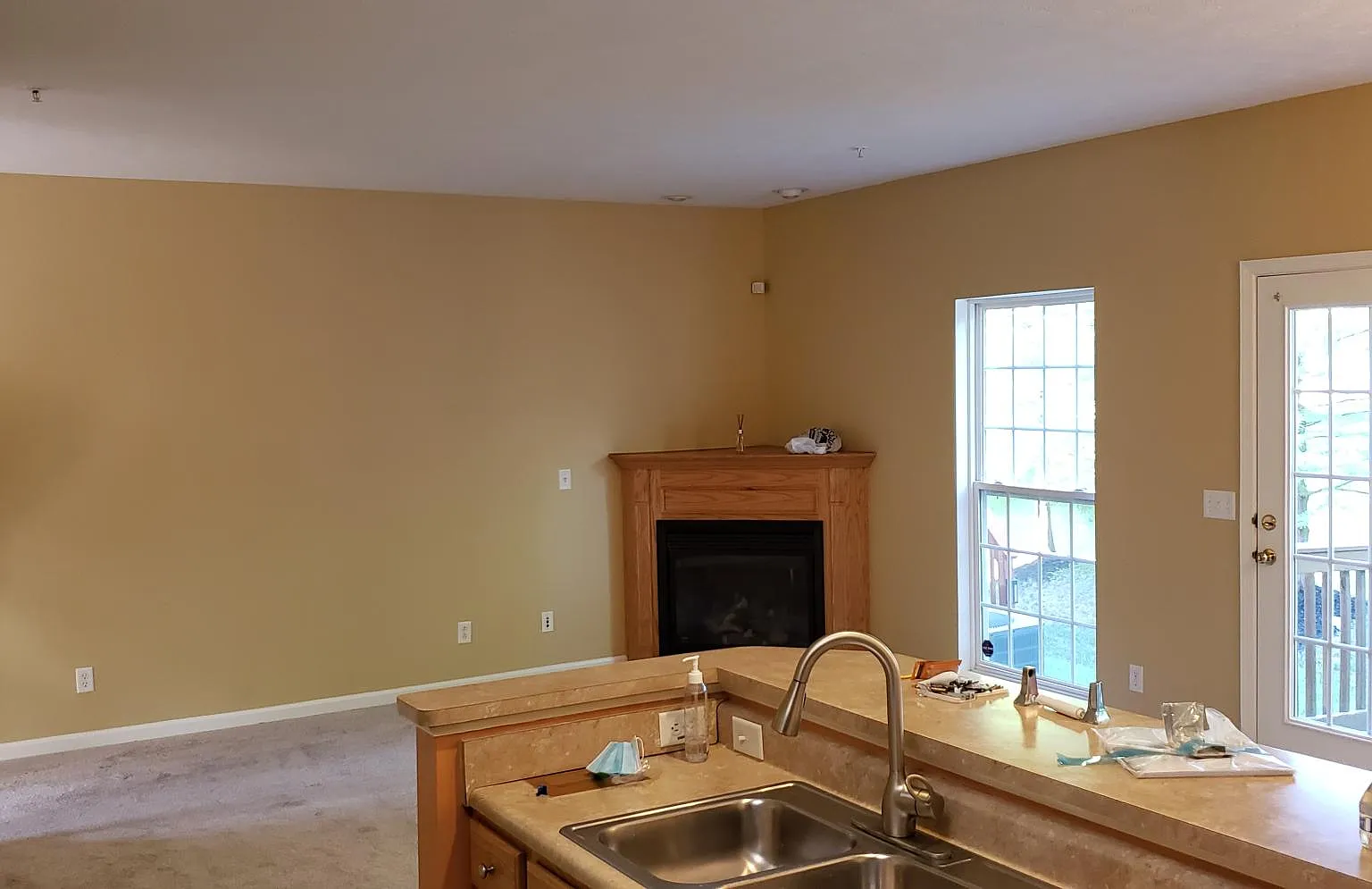 2911 Stratford Way — Photo 2