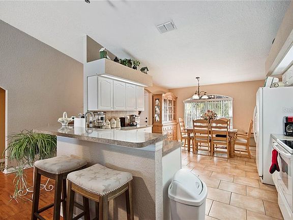 3rd image of 18836 Whiterock Ln