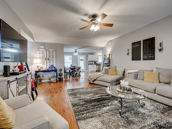 5th image of 55 Blair Dr