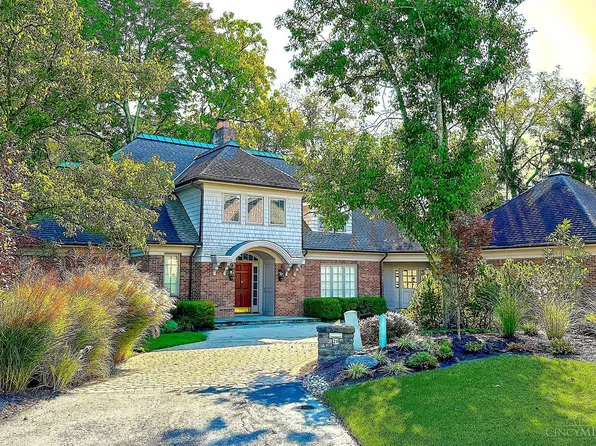 20 Hampton Ln, Cincinnati, OH 45208