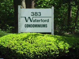 383 Lakeside Rd APT 203, Ardmore, PA 19003